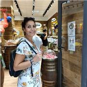 Impartisco lezioni di italiano a studenti di scuola elementare e media